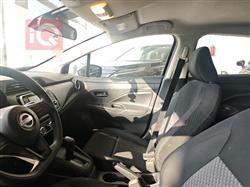 نيسان فيرسا